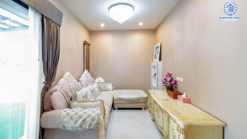 *****ทาวน์เฮ้าส์มือสอง กรุงเทพฯ ม.เดอะนิช รามอินทรา เนื้อที่ 22.1 ตร.ว. ฟังก์ชันจัดเต็มถึง 4 ห้องนอน 3 ห้องน้ำ 2 ที่จอดรถ บ้านสวยพร้อมอยู่ บรรยากาศเงียบสงบ บนทำเลดี ใกล้แฟชั่นไอส์แลนด์ และทางด่วน "รามอินทรา-อาจณรงค์"